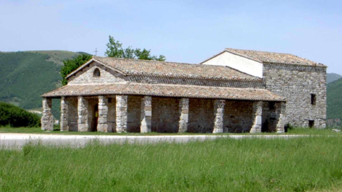 Gli insediamenti fortificati e il municipio romano di Plestia